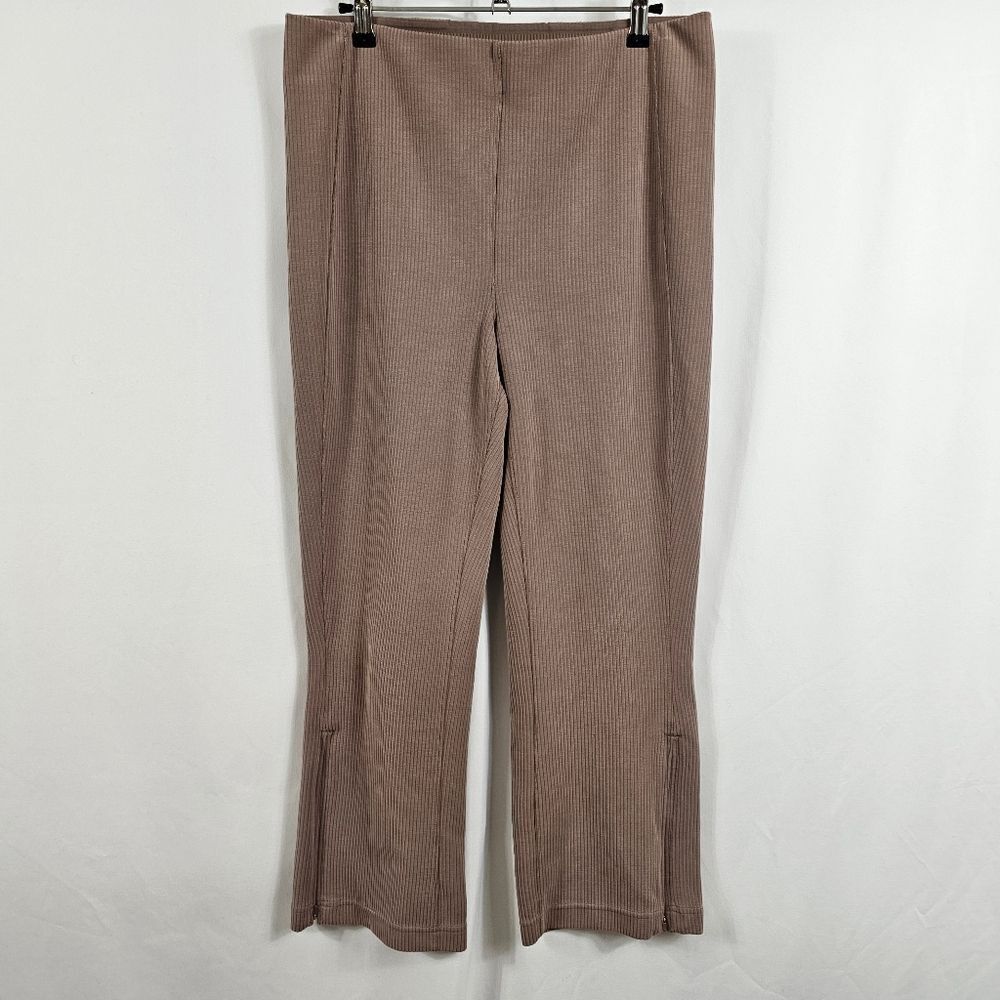 Lululemon Ribbed Softstreme Zip-Leg High Rise Pants in Brown - Size 12